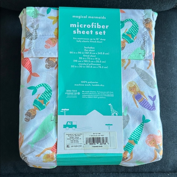 Pillowfort Mermaid Dreams Microfiber Twin Sheet Set - Picture 2 of 2